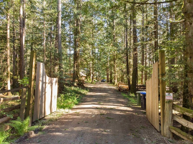 3 of 74 - 2292 Swayne Rd, Errington, BC