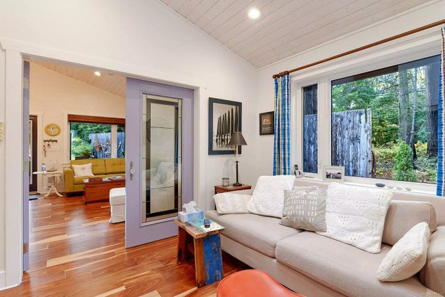 3 of 45 - 417 Stelling Rd, Fanny Bay, BC