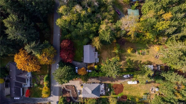 2 of 45 - 1443 Chilco Rd, Crofton, BC