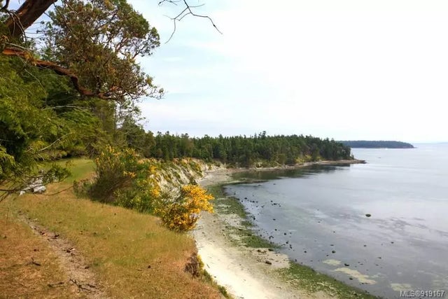 1 of 28 - 377 Evergreen Lane 86, Sidney Island, BC