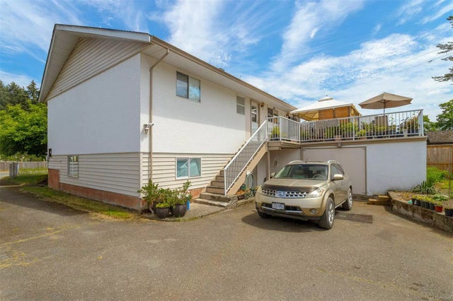 1 of 31 - 9444 Chemainus Rd, Chemainus, BC