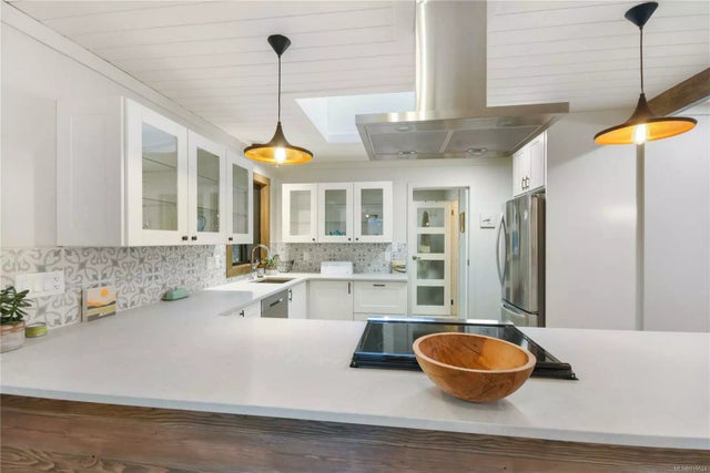 3 of 41 - 930 Pat Burns Ave, Gabriola Island, BC