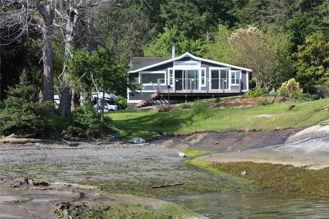 3 of 7 - 190 Easthom Rd, Gabriola Island, BC