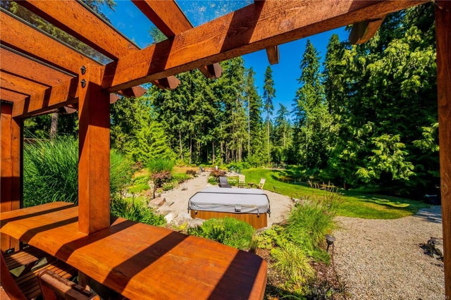 2 of 36 - 2211 Swayne Rd, Errington, BC