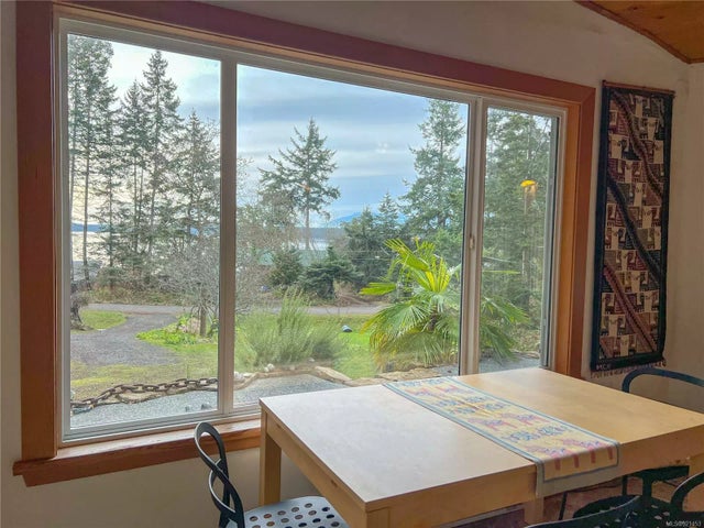 3 of 30 - 2450 Spring Beach Dr, Gabriola Island, BC