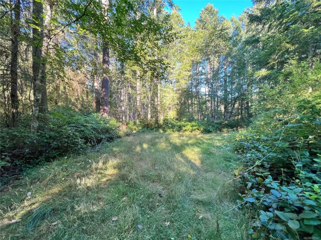 2 of 13 - Lt 19 Buttercup Rd, Gabriola Island, BC