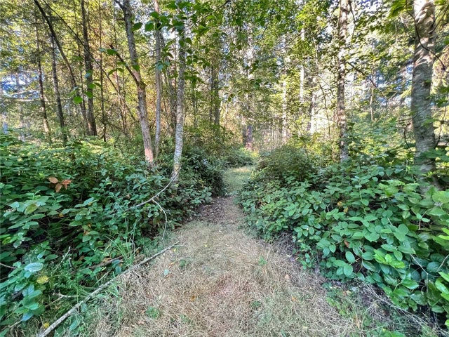 5 of 13 - Lt 19 Buttercup Rd, Gabriola Island, BC