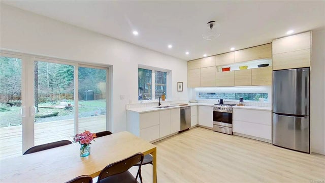 4 of 39 - 1569 Violet Cres, Gabriola Island, BC