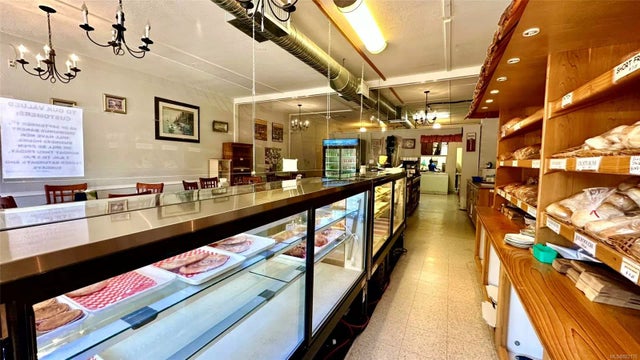 5 of 18 - 2875 Oak St, Chemainus, BC