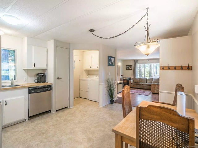 4 of 33 - 625 Gallagher Way, Gabriola Island, BC