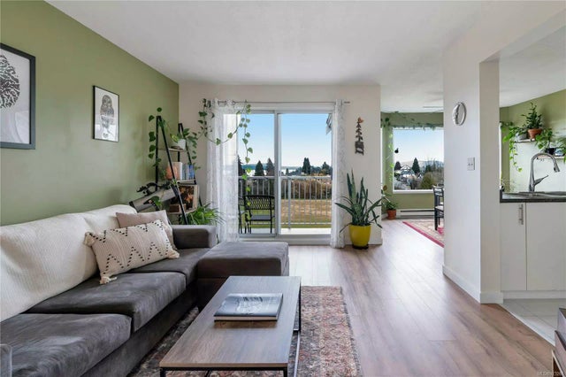 2 of 25 - 9916 Daniel St 308, Chemainus, BC