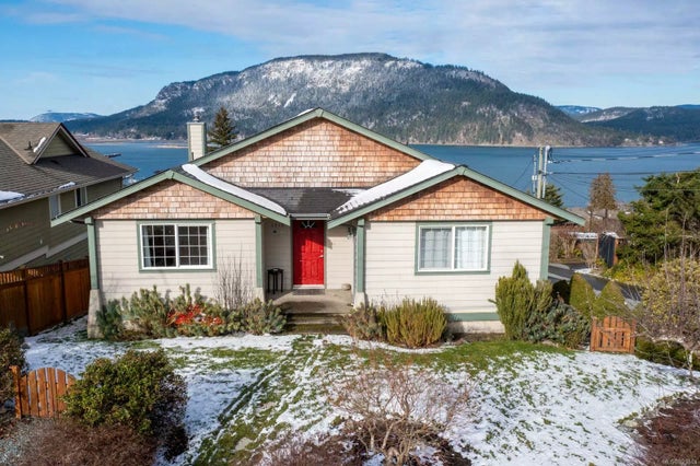 1 of 41 - 1719 Pavenham Rd, Cowichan Bay, BC