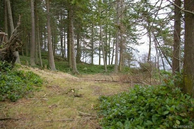 5 of 10 - 941 Sallas Lane 59, Sidney Island, BC