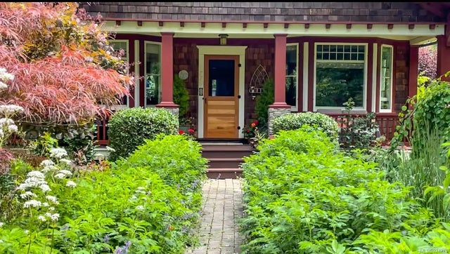 2 of 43 - 790 Alder Way, Gabriola Island, BC