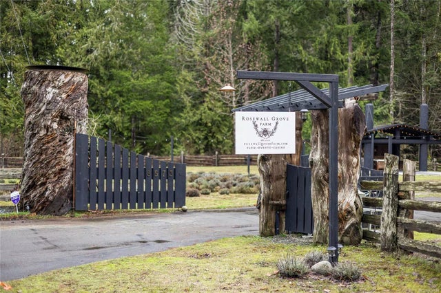 1 of 87 - 8573 Wavell Rd, Fanny Bay, BC