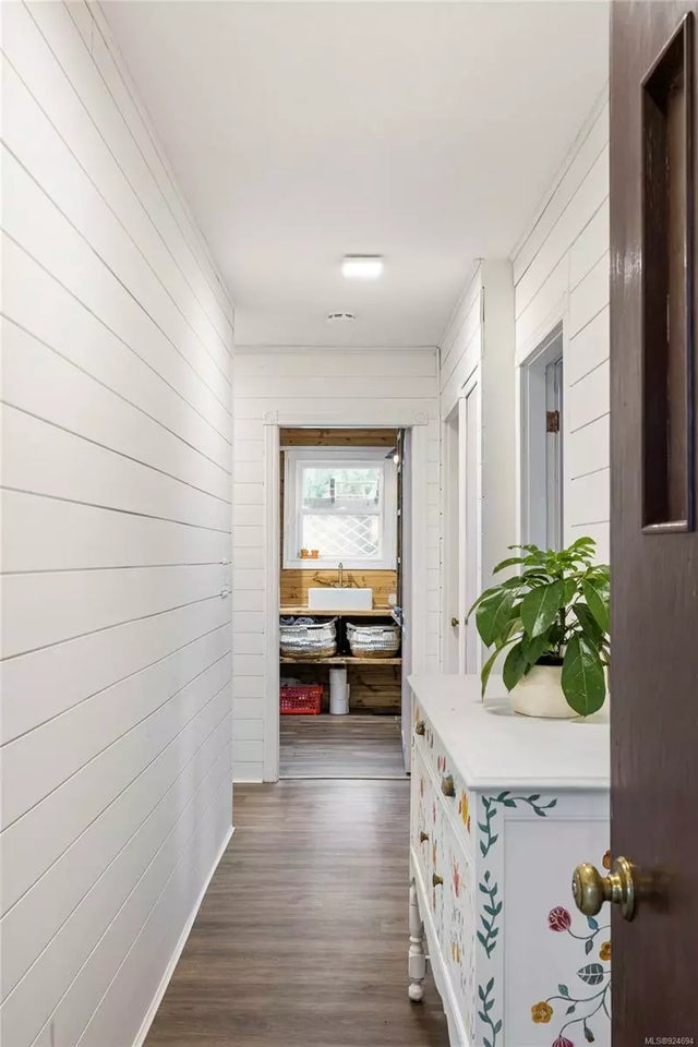 4 of 87 - 8573 Wavell Rd, Fanny Bay, BC