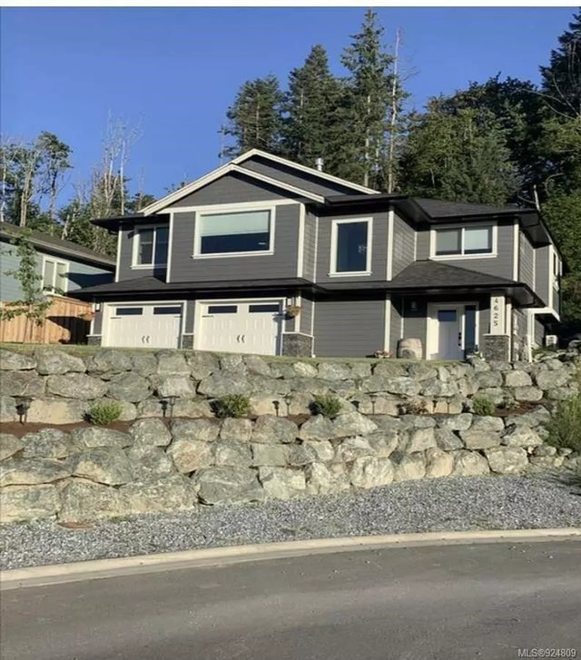 2 of 35 - 4625 Mallard Way, Cowichan Bay, BC