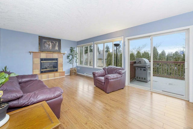 4 of 33 - 1459 Adelaide St, Crofton, BC