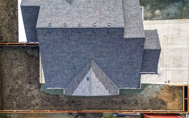 4 of 27 - 1510 Adelaide St 2, Crofton, BC