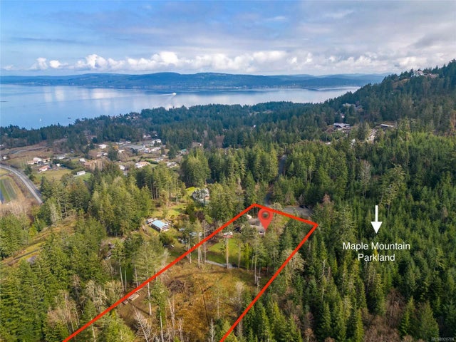 1 of 35 - 7776 Georgia Pl, Crofton, BC