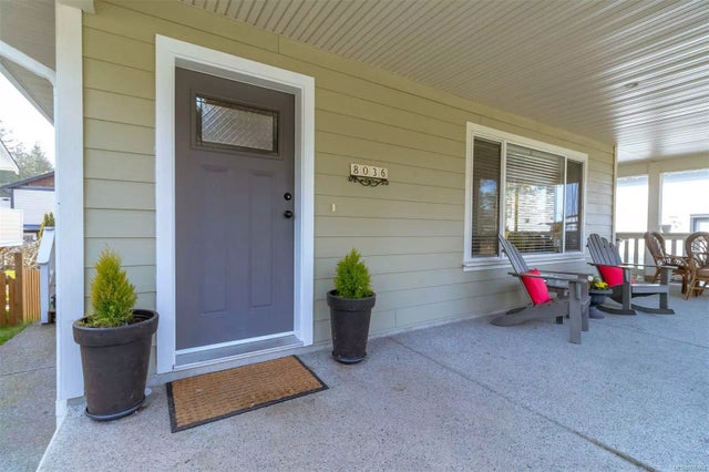 5 of 61 - 8036 Lindsay Pl, Crofton, BC