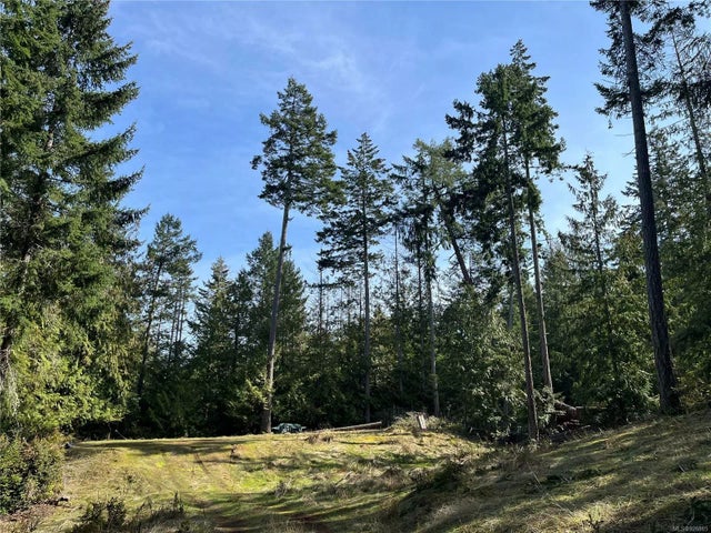 2 of 13 - Lt 45 Pat Burns Ave, Gabriola Island, BC