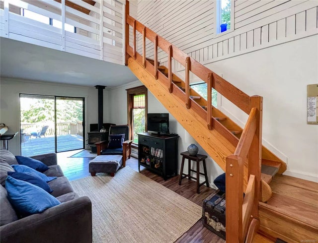 4 of 18 - 1088 Jeanette Ave, Gabriola Island, BC