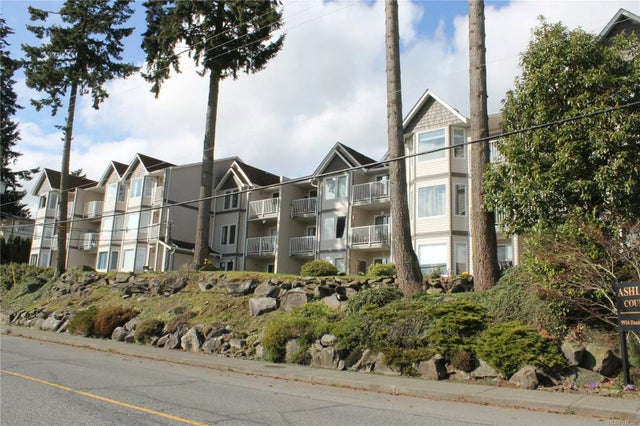 2 of 22 - 9916 Daniel St 302, Chemainus, BC