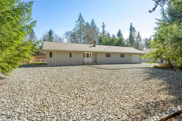 1 of 47 - 670 Margot Pl, Errington, BC