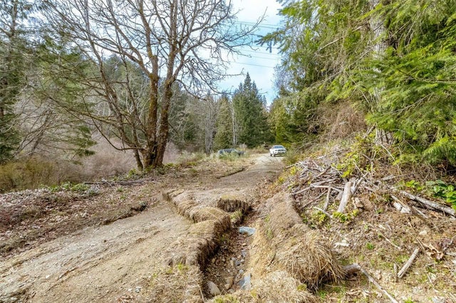 2 of 4 - Lot 1 Trans Canada Hwy, Chemainus, BC
