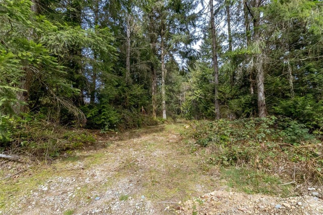 3 of 4 - Lot 1 Trans Canada Hwy, Chemainus, BC