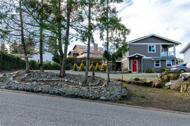 1 of 44 - 3115 Channel Blvd, Chemainus, BC