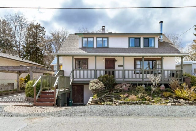 2 of 60 - 10016 Beach Dr, Chemainus, BC