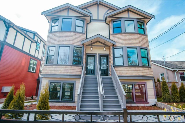 1 of 31 - 945 Pembroke St 3, Victoria, BC
