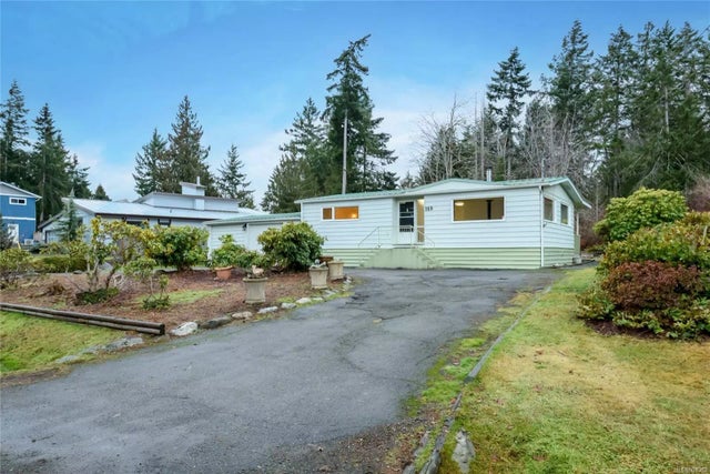 1 of 26 - 169 Baynes Dr, Fanny Bay, BC