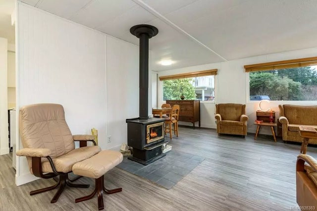 4 of 26 - 169 Baynes Dr, Fanny Bay, BC