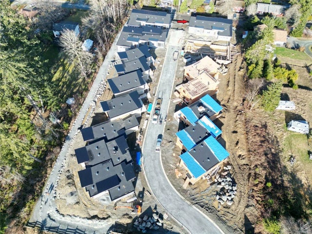 1 of 8 - 4690 Caspian Pl 9, Cowichan Bay, BC