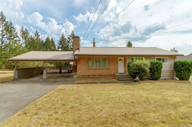 1 of 20 - 8933 Chemainus Rd, Chemainus, BC