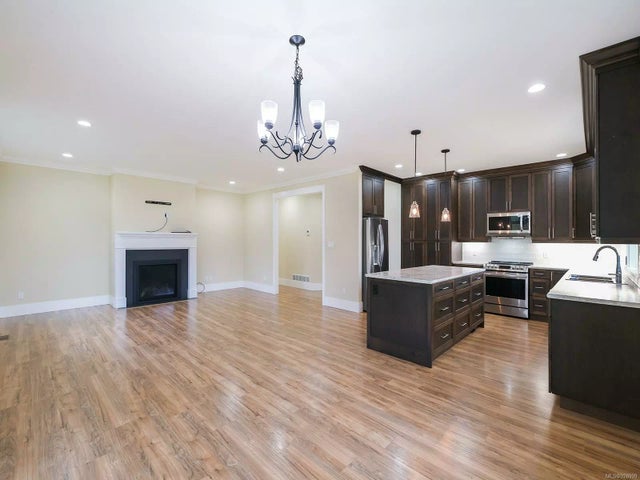 5 of 21 - 7869 Osborne Bay Rd, Crofton, BC