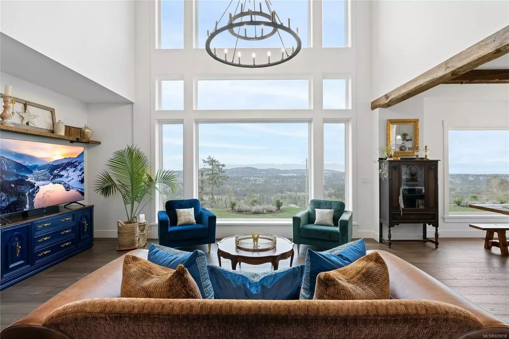 3250 Ferguson Rd, Nanaimo