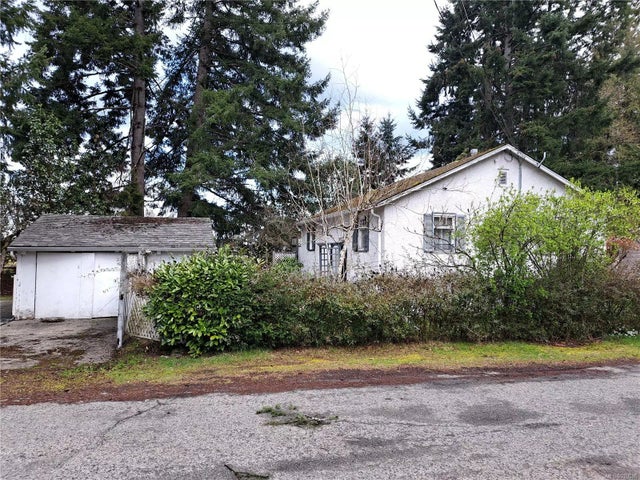 1 of 35 - 9571 Front St, Chemainus, BC