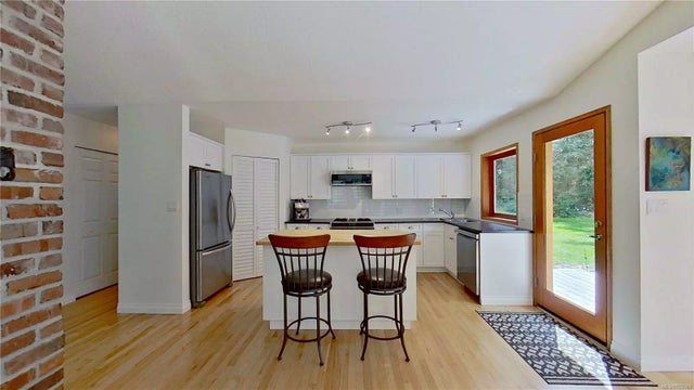 4 of 48 - 895 Tansy Dr, Gabriola Island, BC