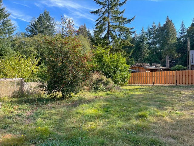 3 of 7 - Lt 14 South Rd, Gabriola Island, BC
