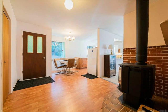 2 of 34 - 465 Spruce Ave, Gabriola Island, BC