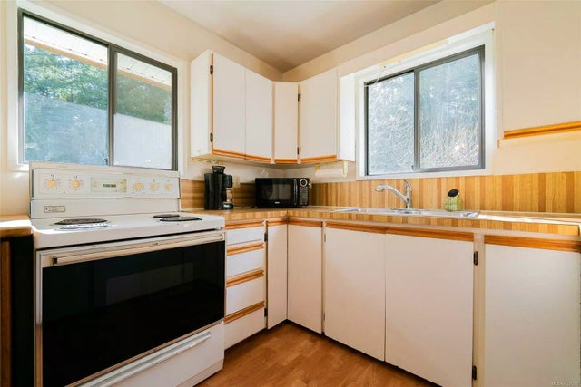 4 of 34 - 465 Spruce Ave, Gabriola Island, BC