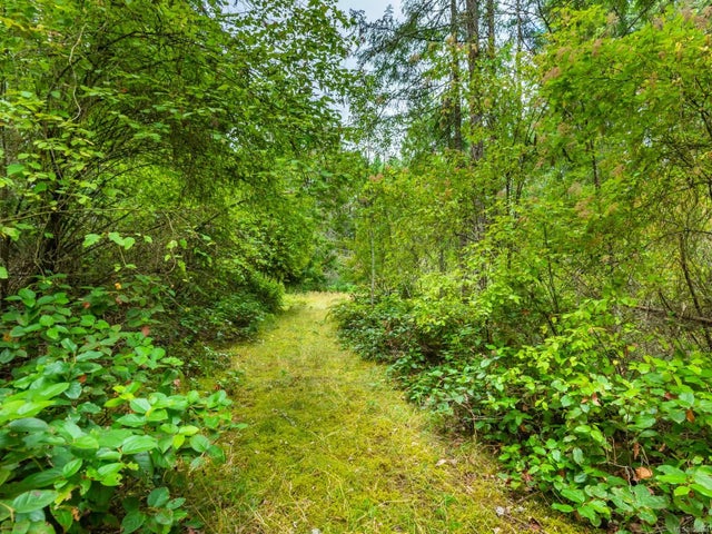 5 of 11 - 1215 Leffler Rd, Errington, BC