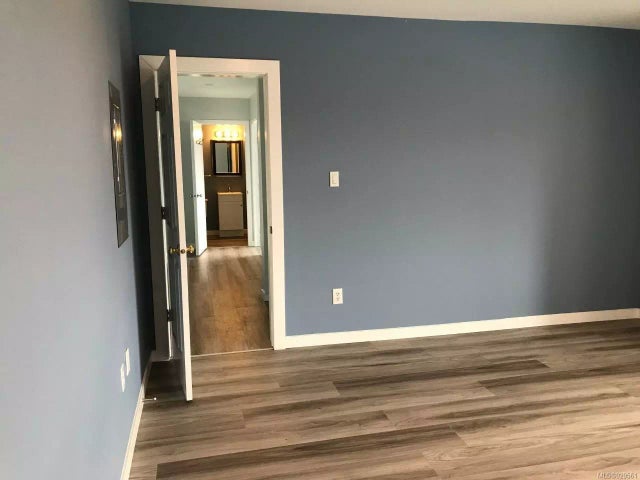 4 of 11 - 1009 Allsbrook Rd 4a-5a, Errington, BC