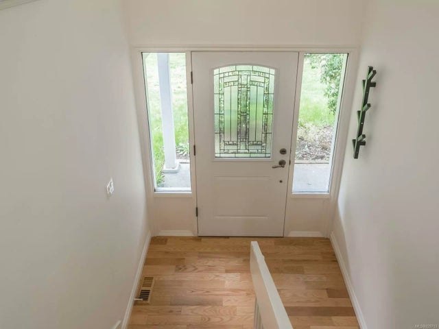 3 of 34 - 7351 Lantzville Rd, Lantzville, BC