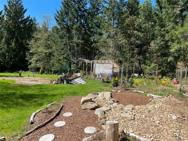 5 of 29 - 380 Taylor Bay Rd, Gabriola Island, BC