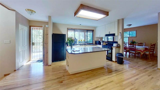 3 of 45 - 515 Spruce Ave, Gabriola Island, BC